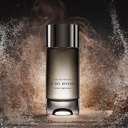 ISSEY MIYAKE